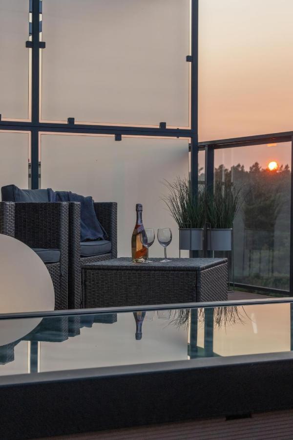Lighthouse Luxury Penthouse - Jantar Apartamenty Mrzeżyno Dış mekan fotoğraf